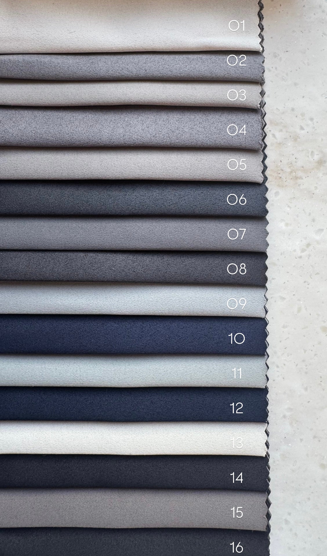 PETRA blackout curtain, height 320cm.