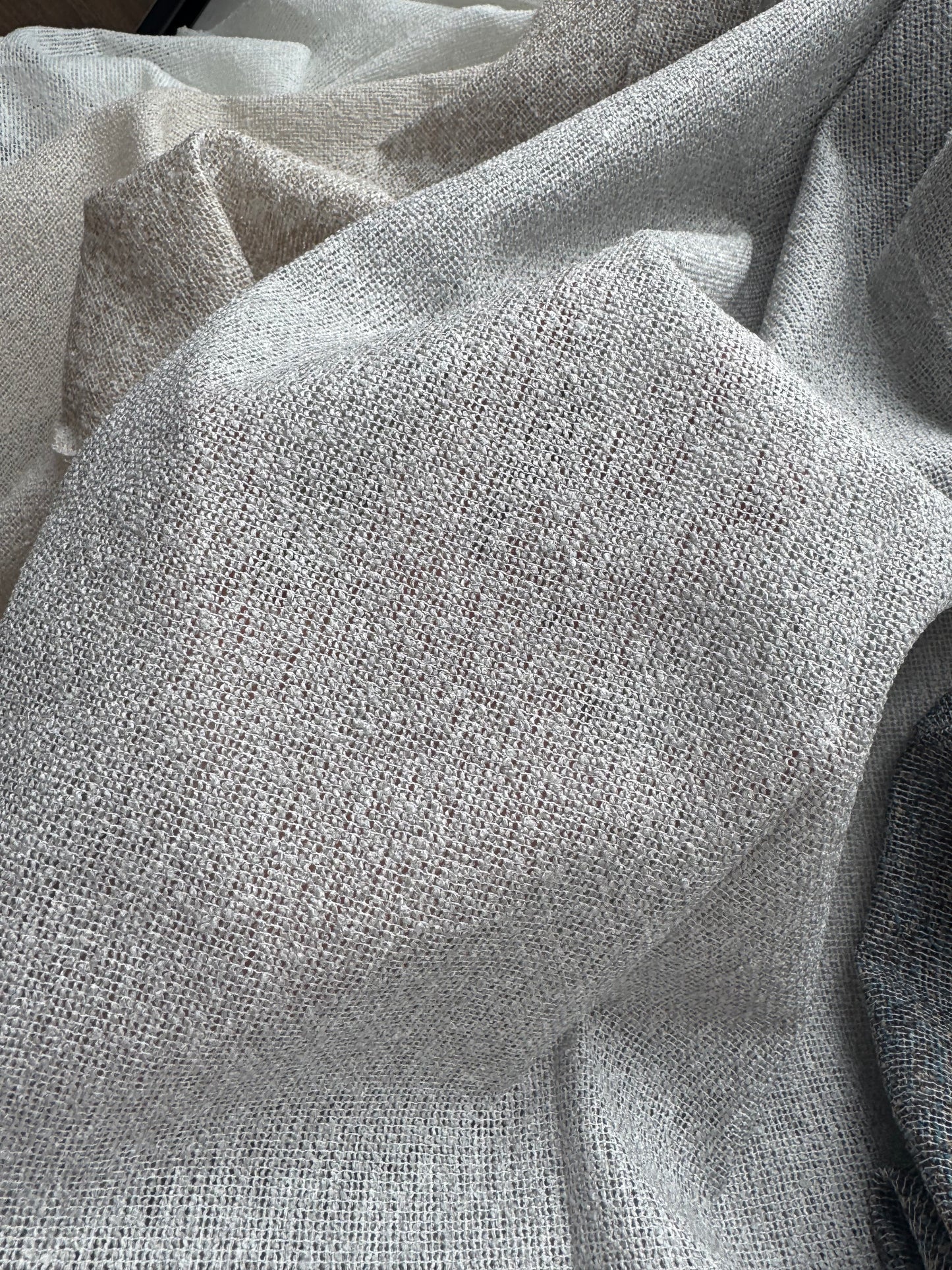 Dieninė užuolaida VIVALDO, aukštis 330cm.