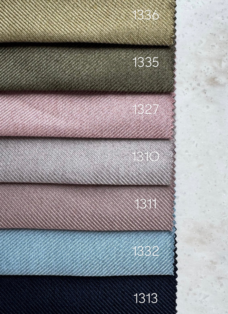 Night curtain PARLA, height 320cm.