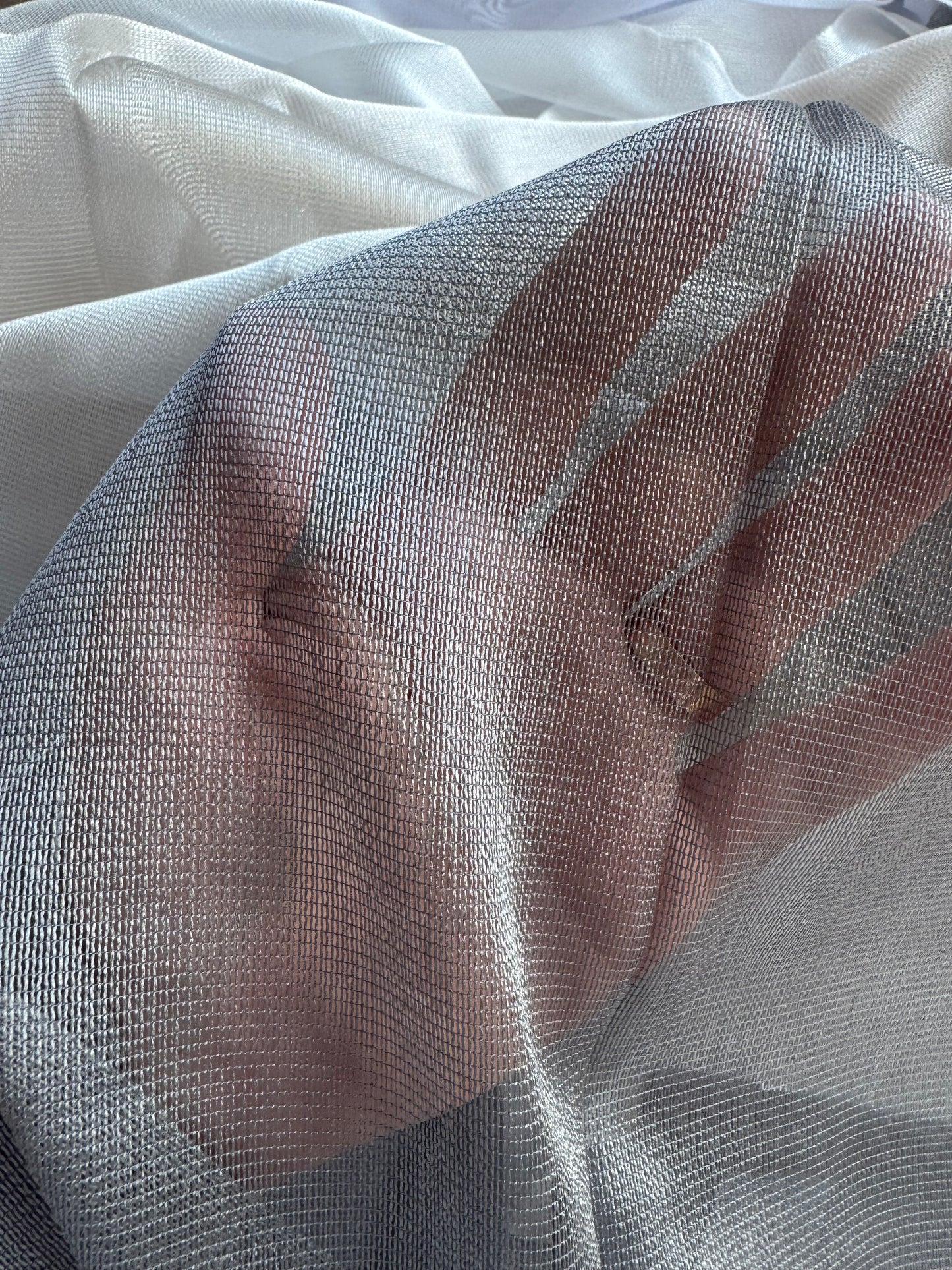 Dieninė užuolaida SARI, aukštis 300 cm.