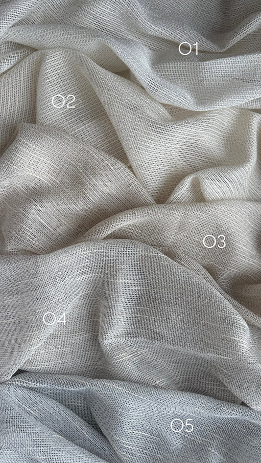 Dieninė užuolaida SALDA, aukštis 330cm.