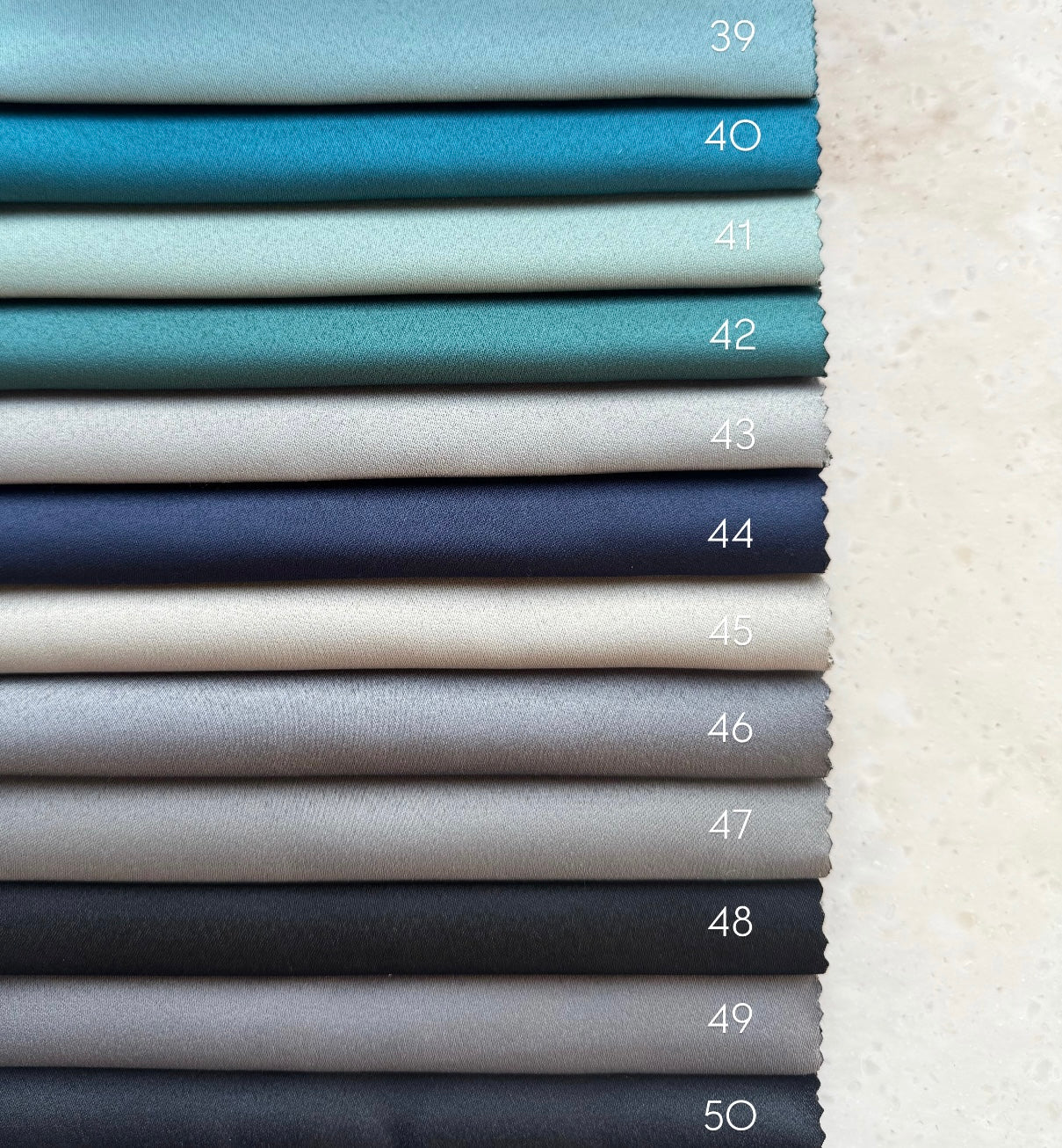 Blackout curtain LYLA, height 320cm.